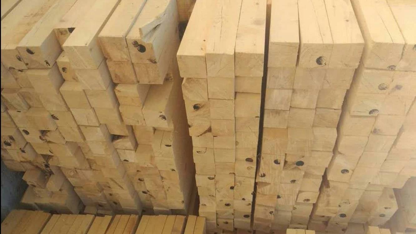 یکتا چوب سبز اندیشان، تولید کننده پالت چوبی و فروش انواع تخته روسی